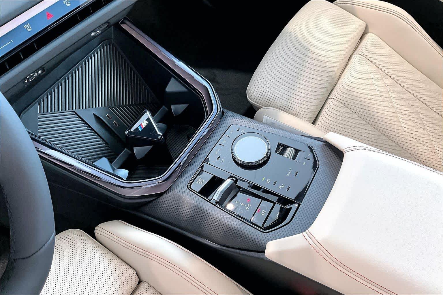 New 2026 Dark Graphite Metallic BMW 30 xDrive image 8