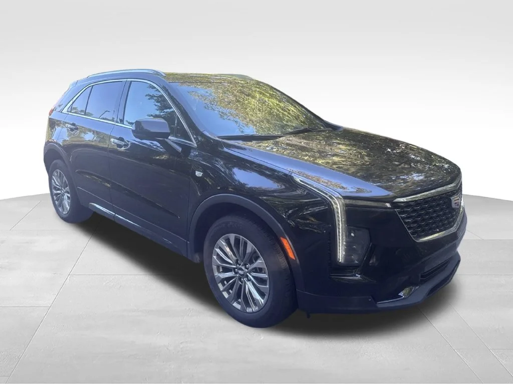 Used 2025 Black Cadillac Premium Luxury image 6