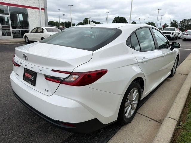 Used 2025 White Toyota LE image 9