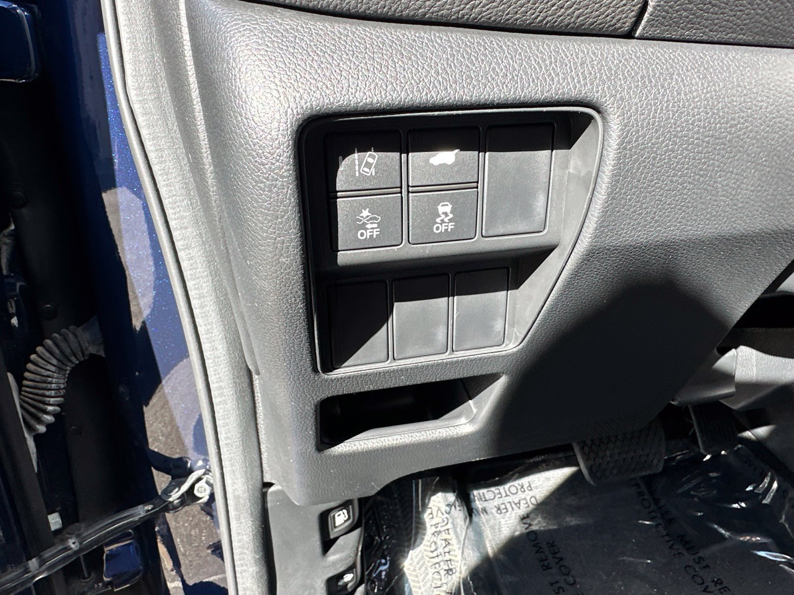 Used 2017 Blue Honda EX-L image 16
