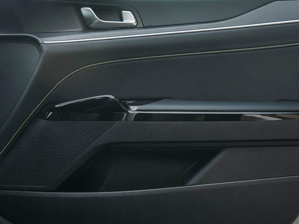 New 2026 Steel Matte Gray Kia GT FWD image 8