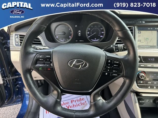 Used 2016 Blue Hyundai Limited image 25
