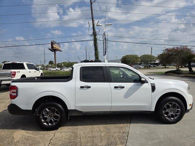 Used 2024 Oxford White Ford XLT image 6