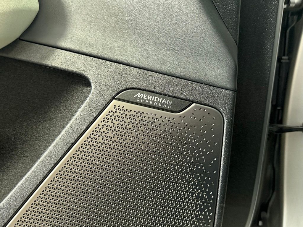 Used 2024 Gray Kia GT-Line image 21