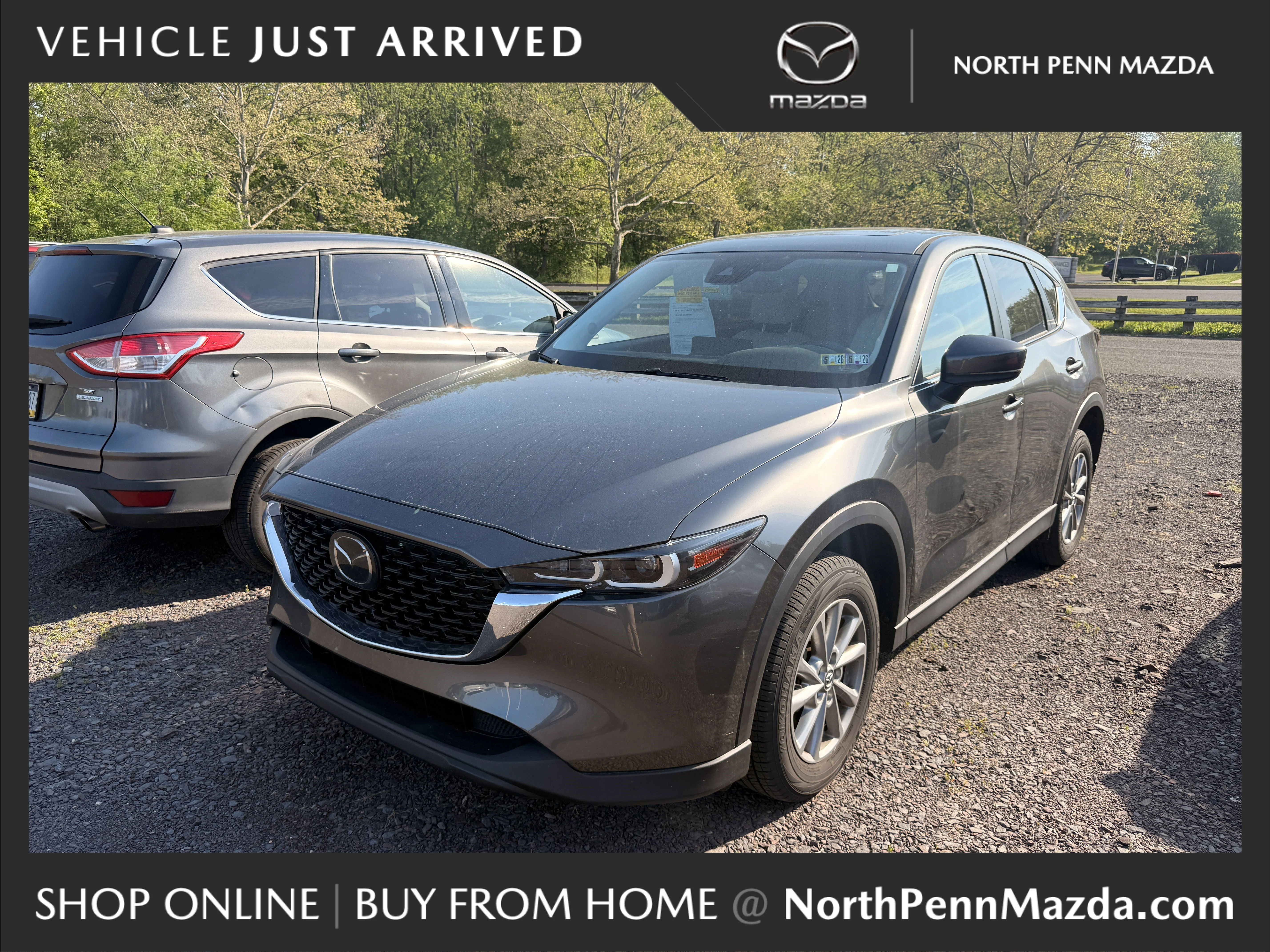2023 Mazda CX-5 S Preferred package Auto AWD's photo