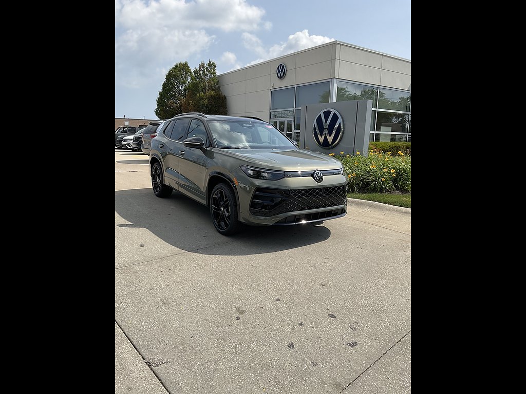 New 2026 Avocado Green w/ Deep Black Roof Volkswagen SE R-Line Black 4Motion image 1