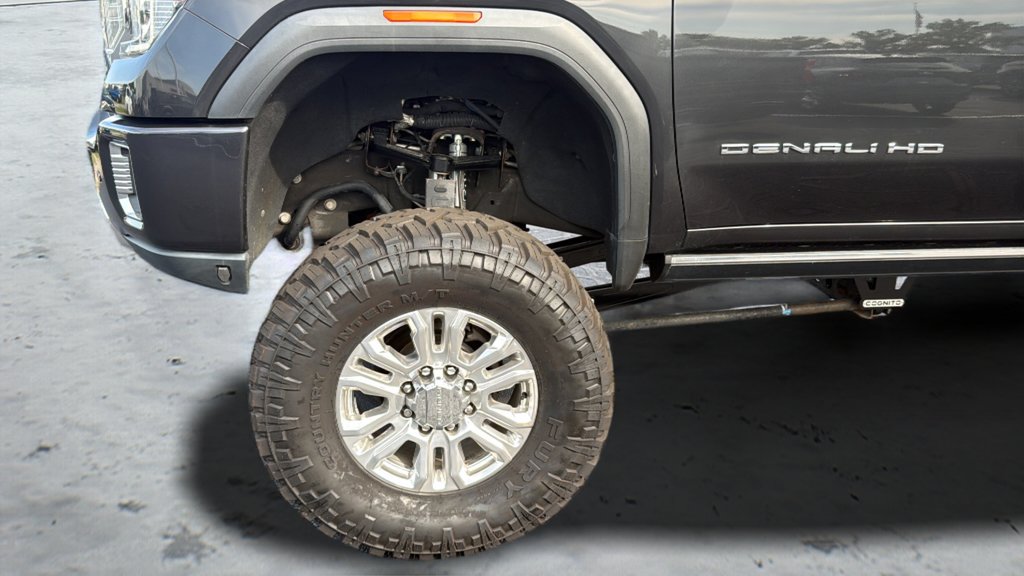Used 2021 CARBON BLACK METALLIC GMC Denali image 28