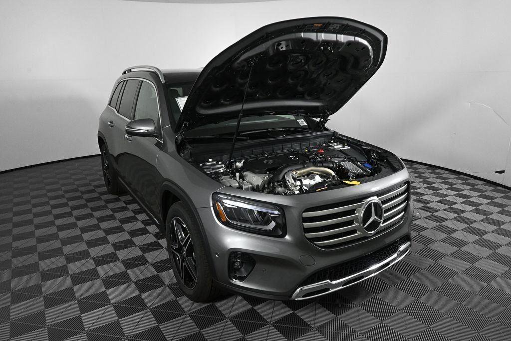 New 2026 Mountain Grey Metallic Mercedes-Benz GLB 250 image 74