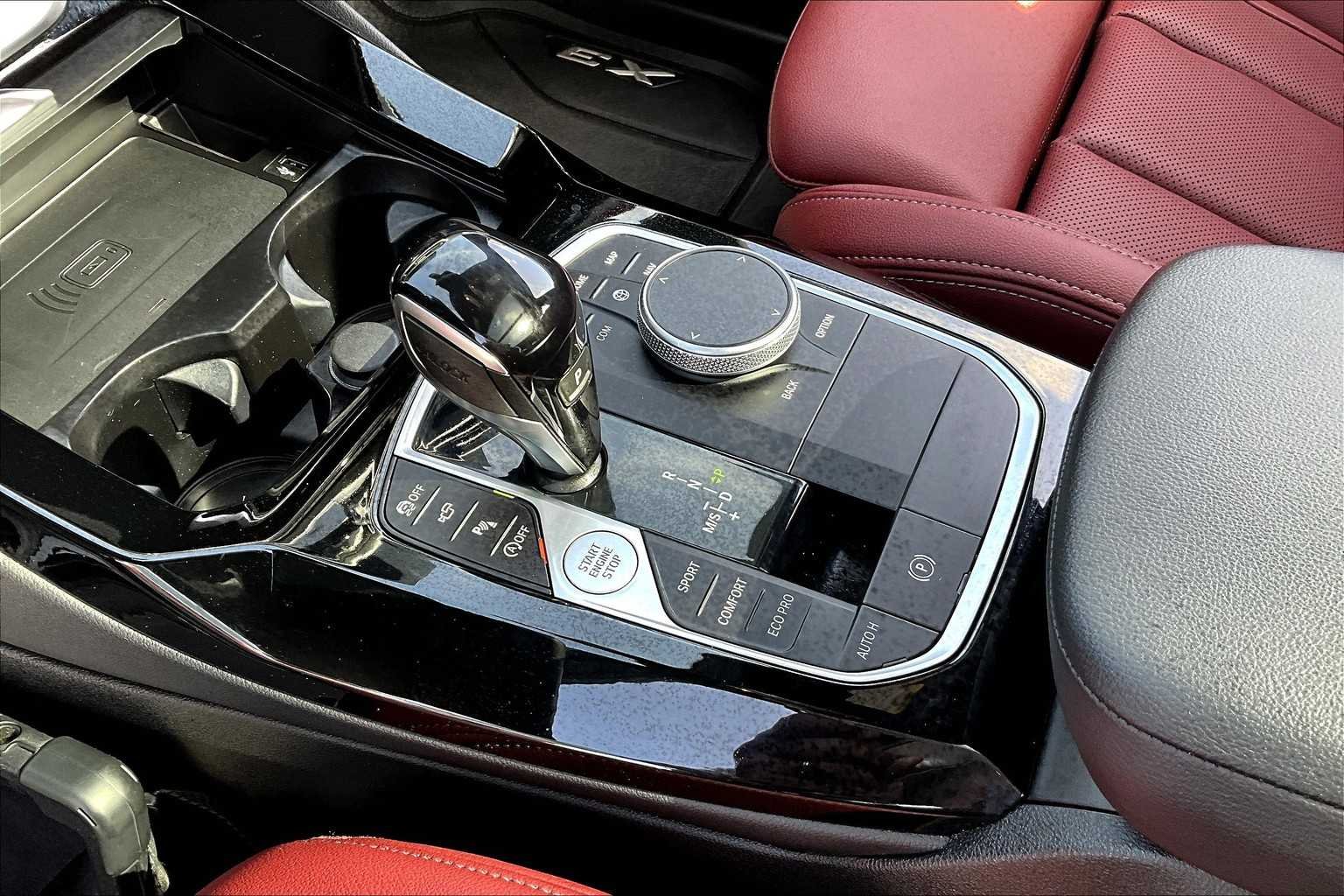 Used 2024 Dark Graphite Metallic BMW sDrive30i image 16