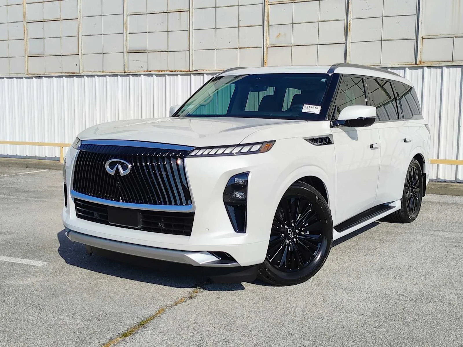 2026 INFINITI QX80 Luxe 2WD