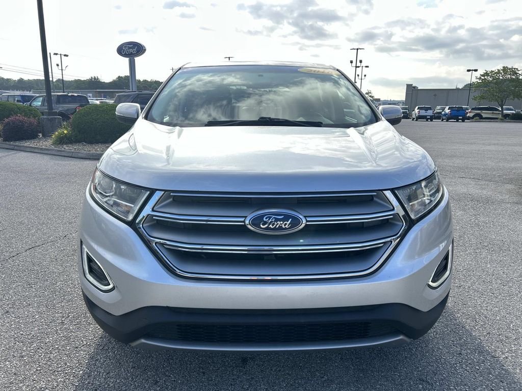 Used 2016 Ingot Silver Ford SEL image 9