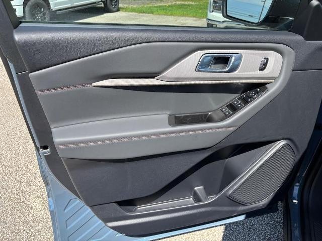 New 2026 Vapor Blue Metallic Ford Active image 10