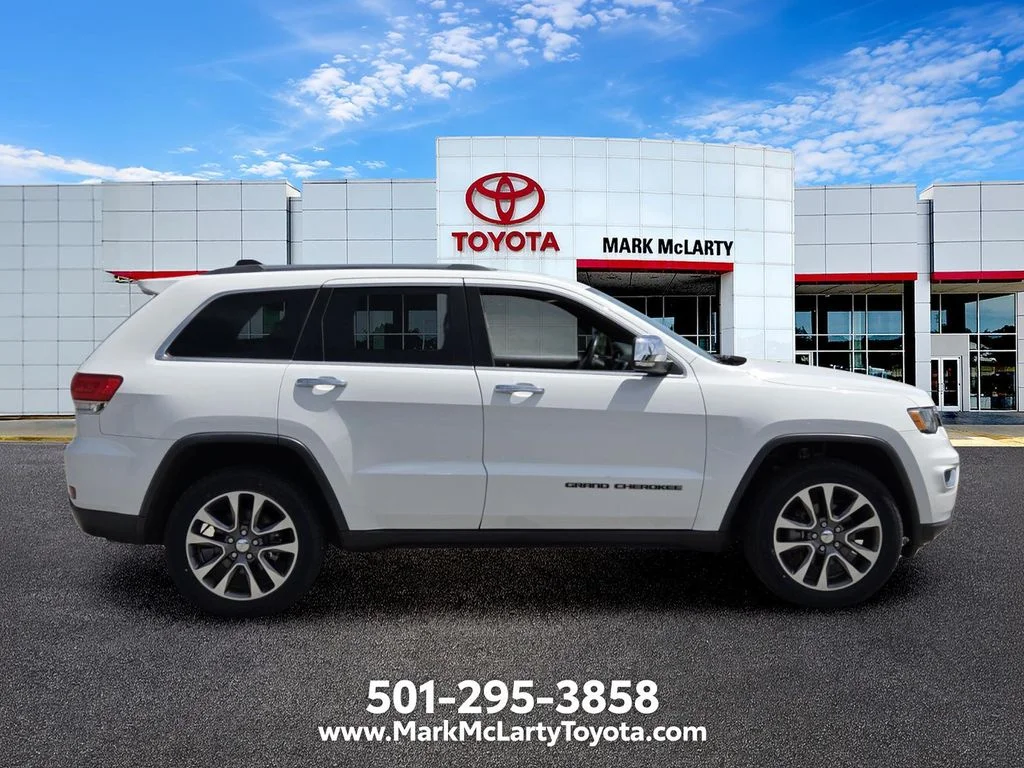 Used 2018 White Jeep Limited image 6
