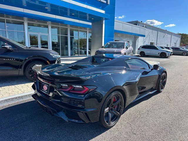 Used 2023 Black Chevrolet Z06 image 7