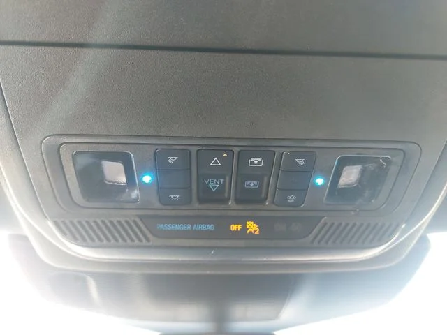 Used 2022 Silver Ford Platinum image 26