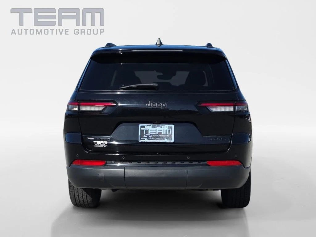 Used 2022 Black Jeep Limited image 6
