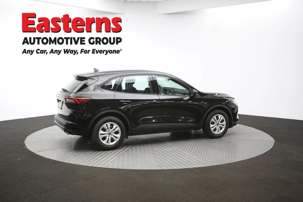 Used 2023 Black Ford Base image 41