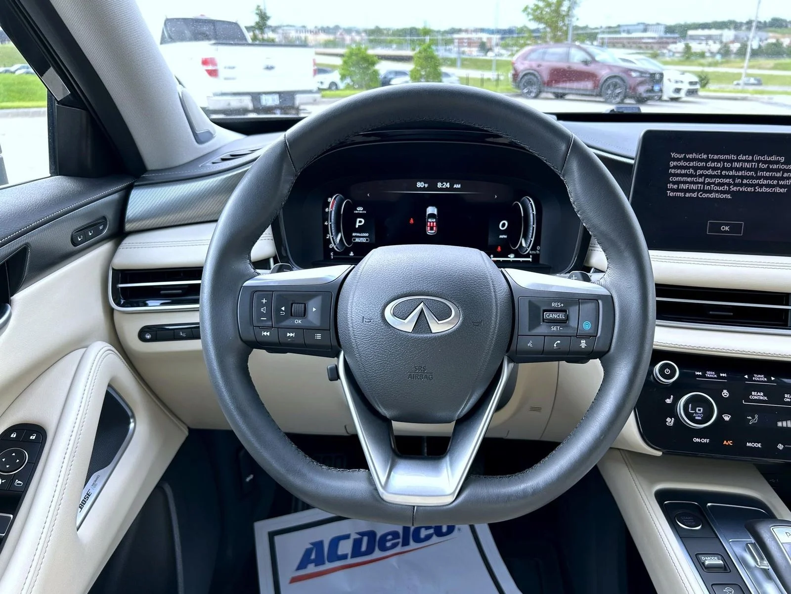 Used 2025 Black INFINITI LUXE image 11