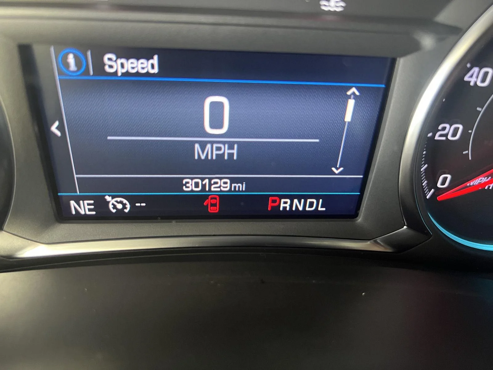 Used 2024 Lakeshore Blue Metallic Chevrolet LT image 12
