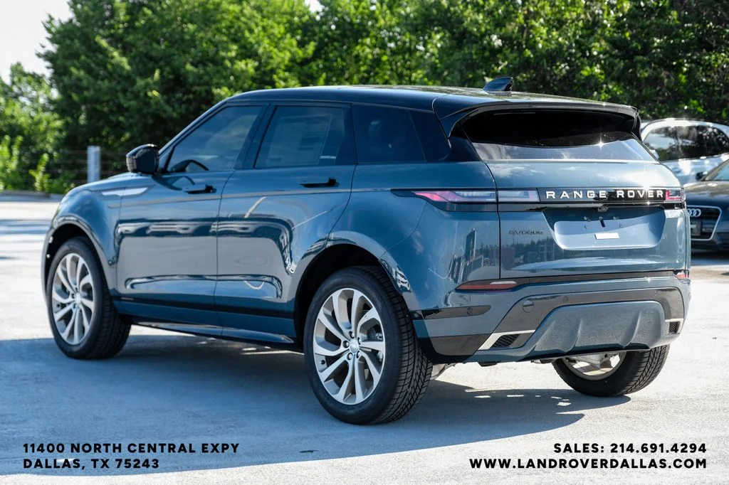 New 2026 Tribeca Blue Metallic Land Rover Hoxton Edition image 8
