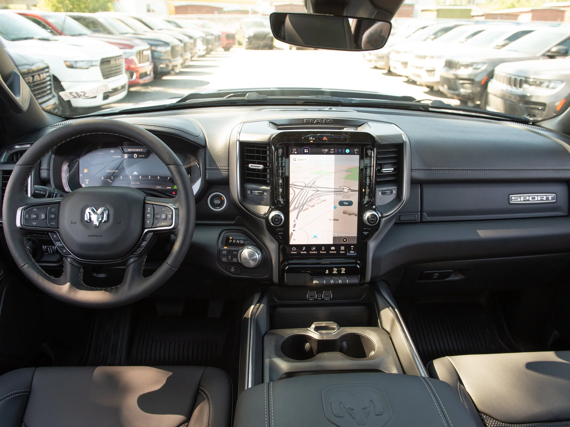 New 2026 White RAM Sport* Crew Cab 4x4, HEMI V8, Panoramic Sunroof, Heated Seats/Wheel image 11