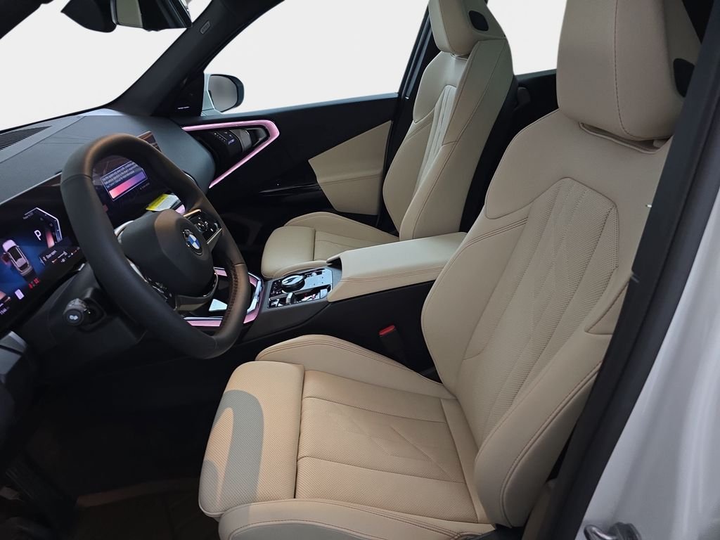 New 2026 Mineral White Metallic BMW 30 xDrive image 15