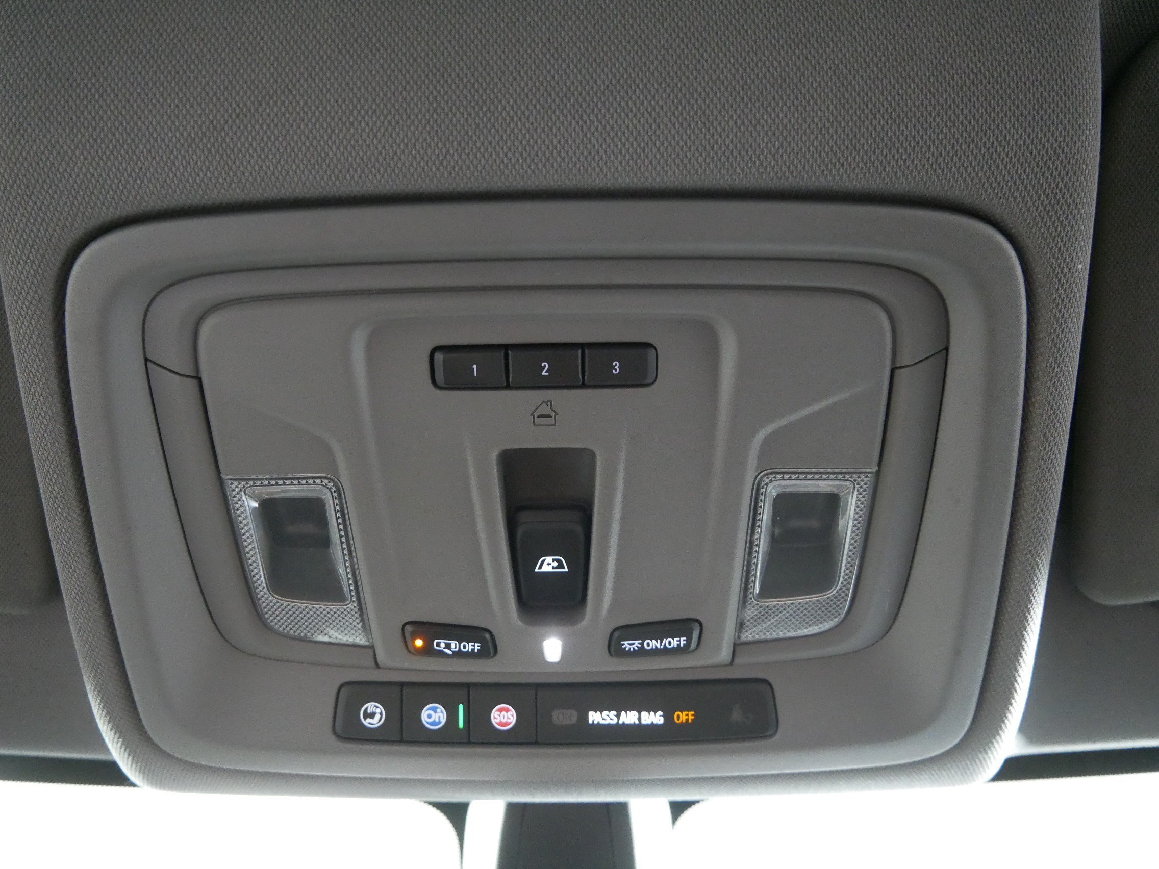 Used 2019 CAJUN RED TINTCOAT Chevrolet LT image 30