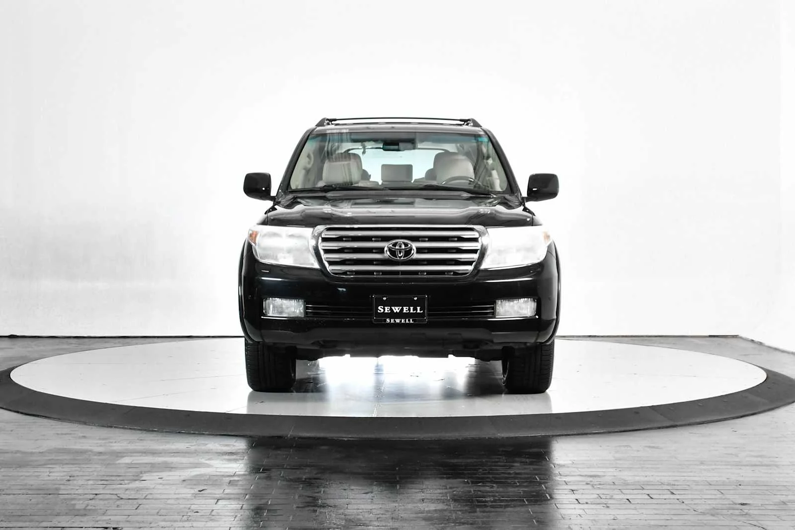 Used 2011 Black Toyota  image 9