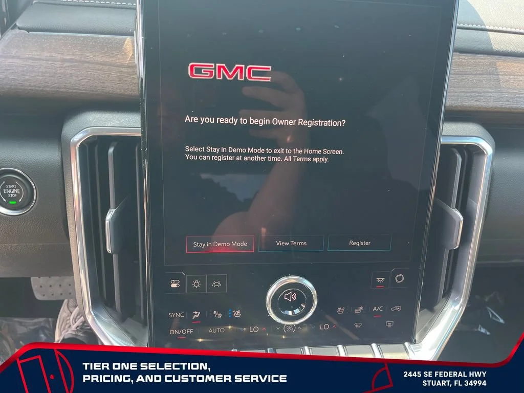 New 2026 Glacier White Tricoat GMC Denali Ultimate image 24