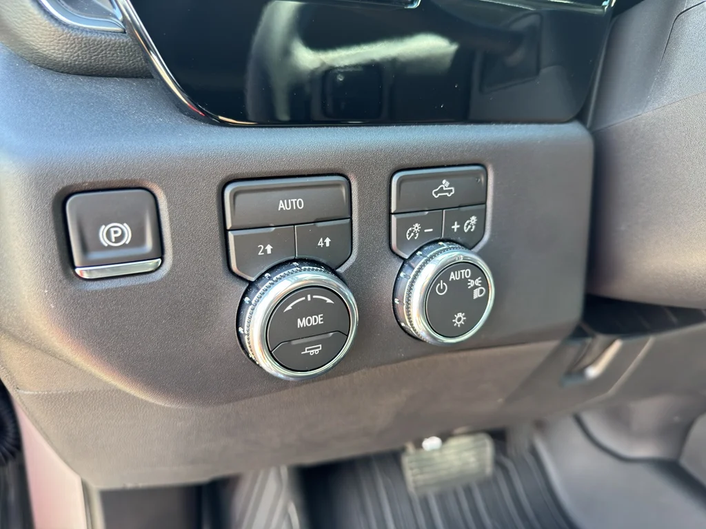 New 2026 Sterling Metallic GMC SLE image 22