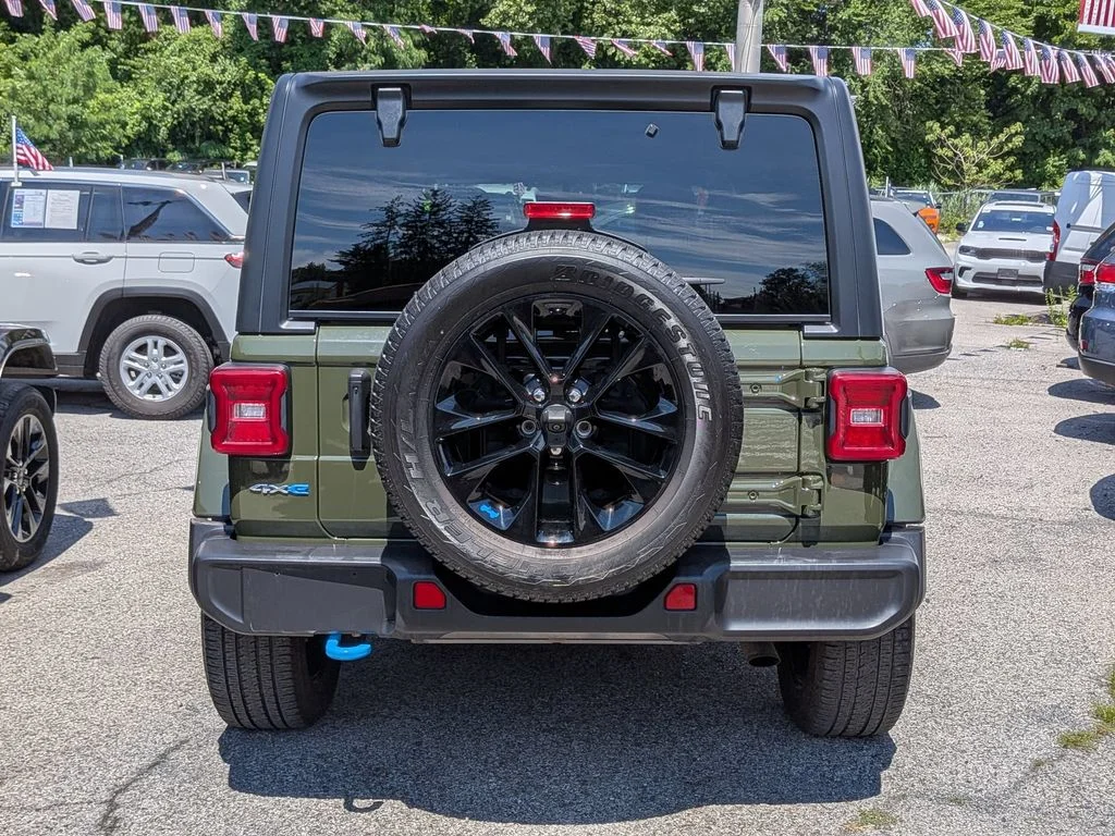 Used 2023 Green Jeep Sahara 4xe image 7