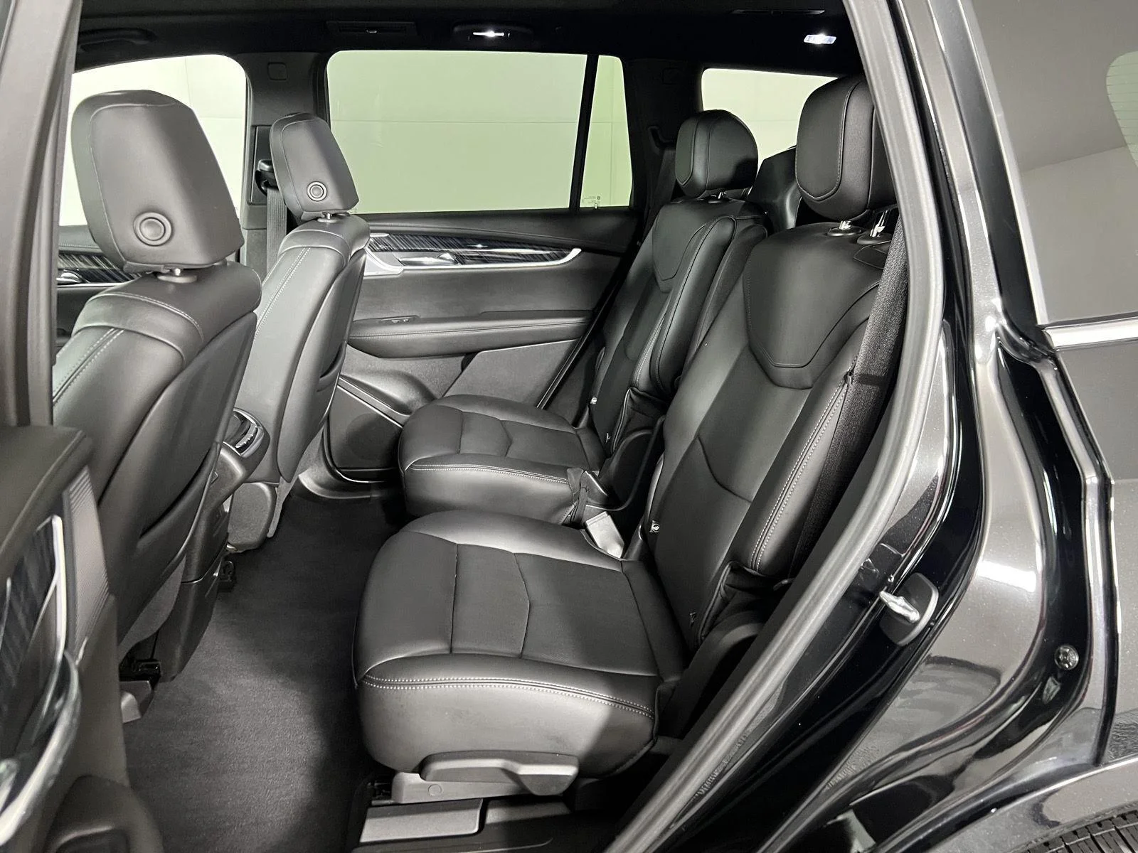 Used 2023 Stellar Black Metallic Cadillac Premium Luxury image 23