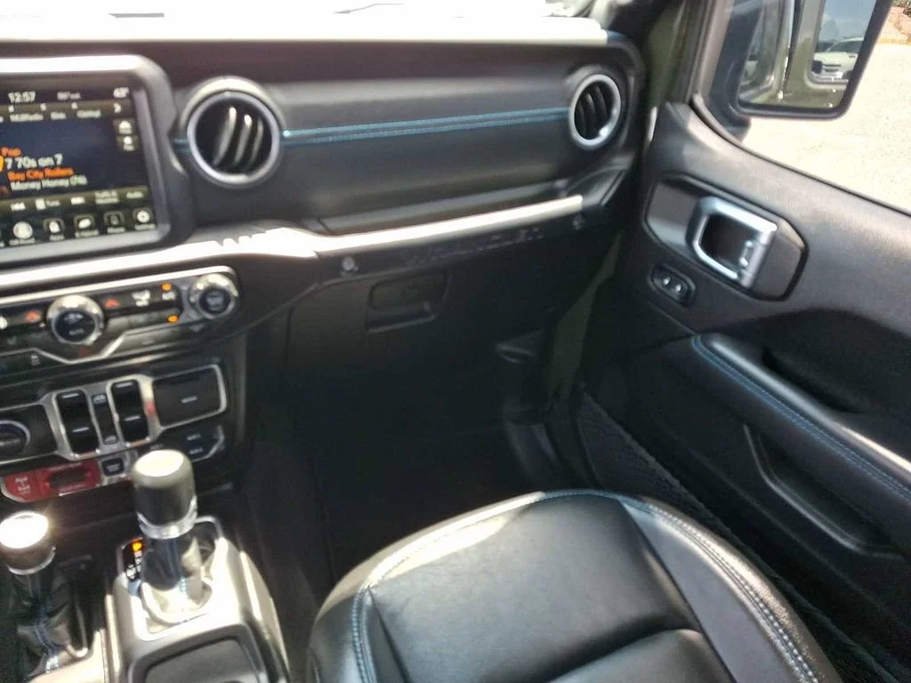 Used 2023 Sarge Green Clearcoat Jeep Rubicon image 16