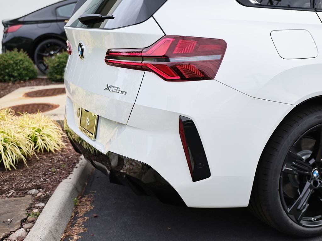 New 2026 Alpine White BMW 30 xDrive image 7