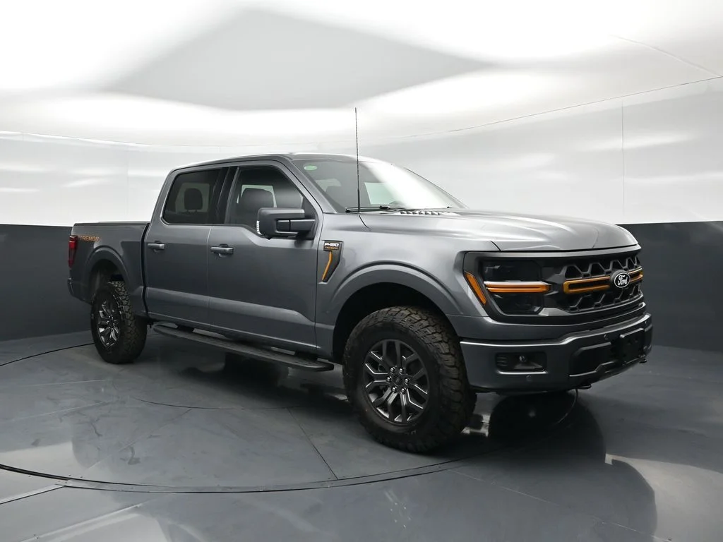 New 2026 Gray Ford Tremor image 25