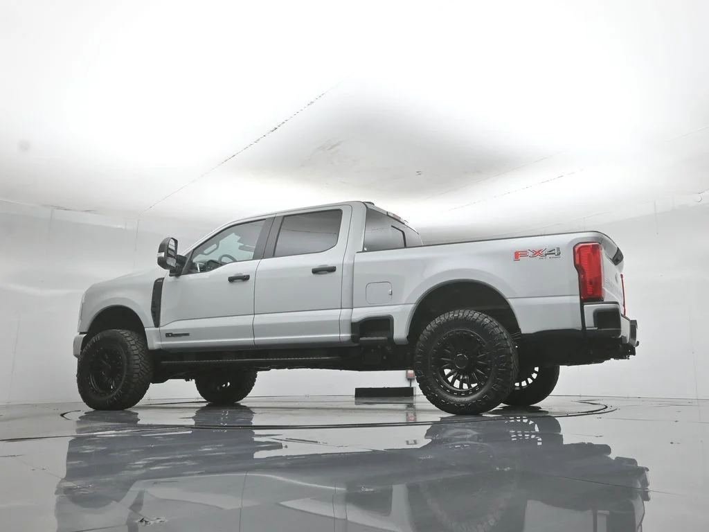 New 2026 Avalanche Ford XL image 49