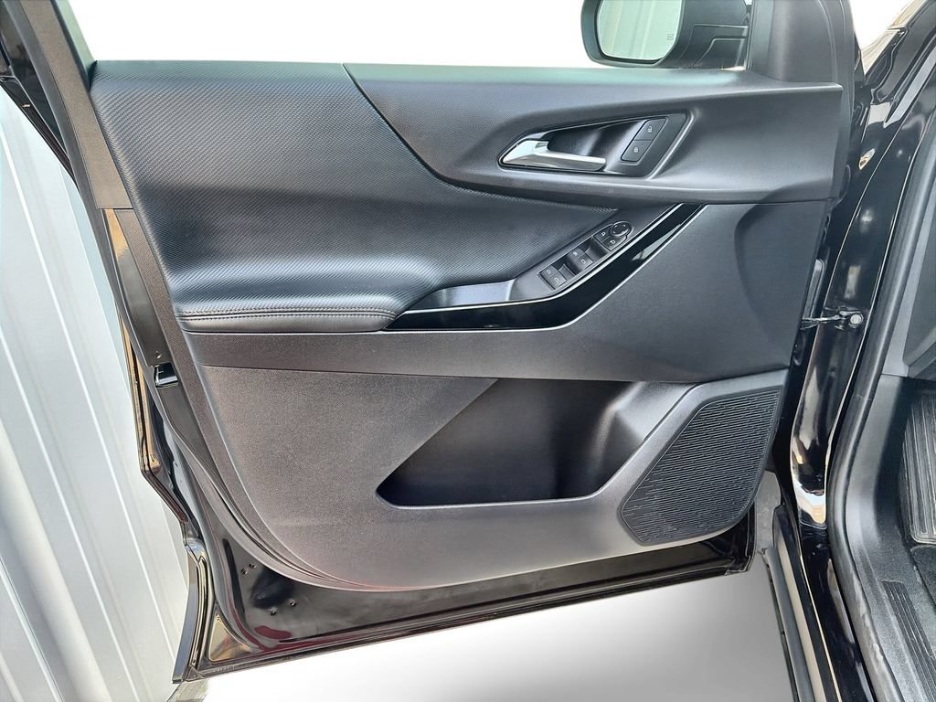 2025 Chevrolet Equinox LT - Photo 23