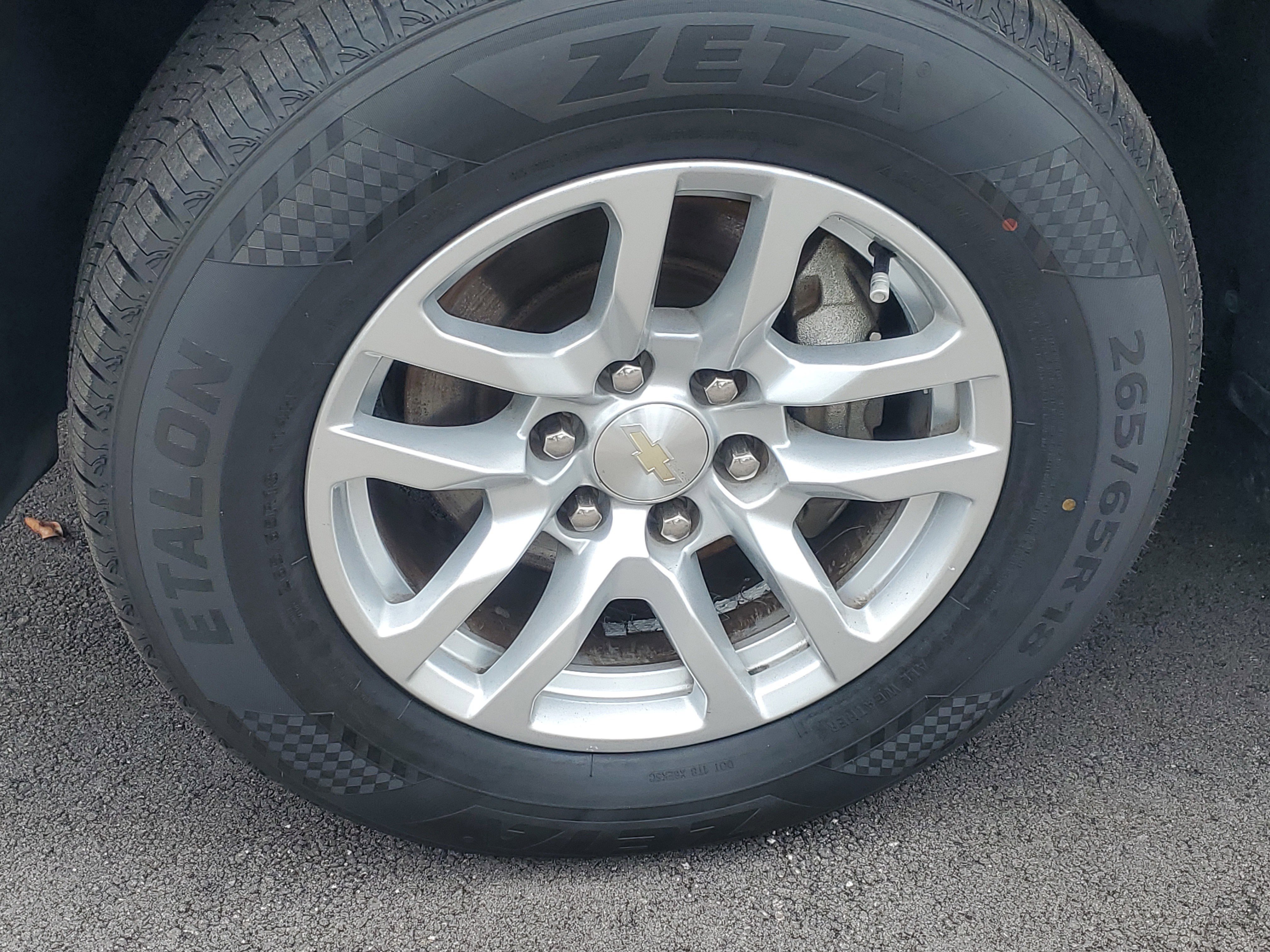 Used 2021 Shadow Gray Metallic Chevrolet LT image 5