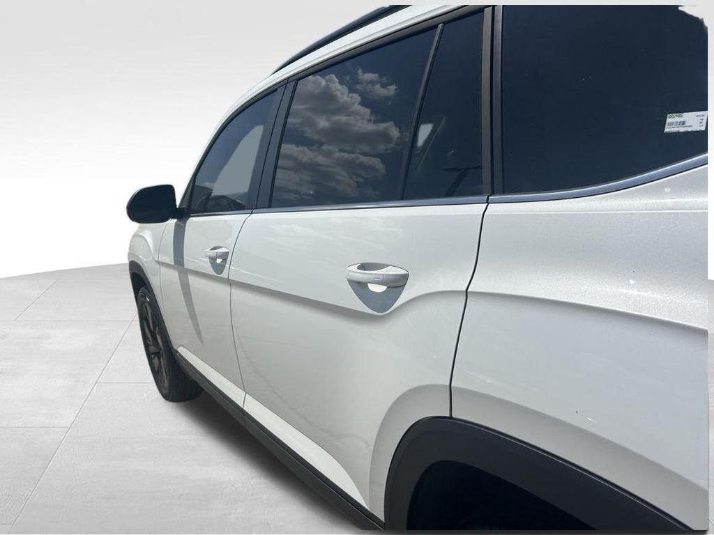 2026 Volkswagen Atlas SE w/Tech - Photo 28