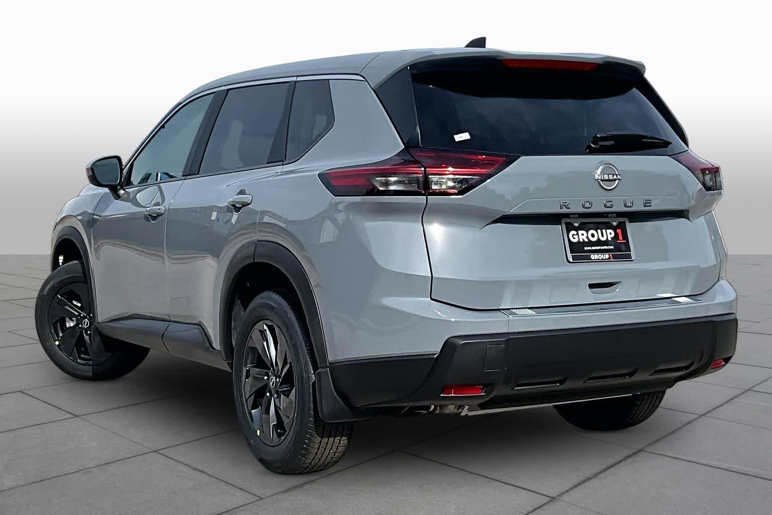 New 2026 Boulder Gray Pearl Nissan SV image 7