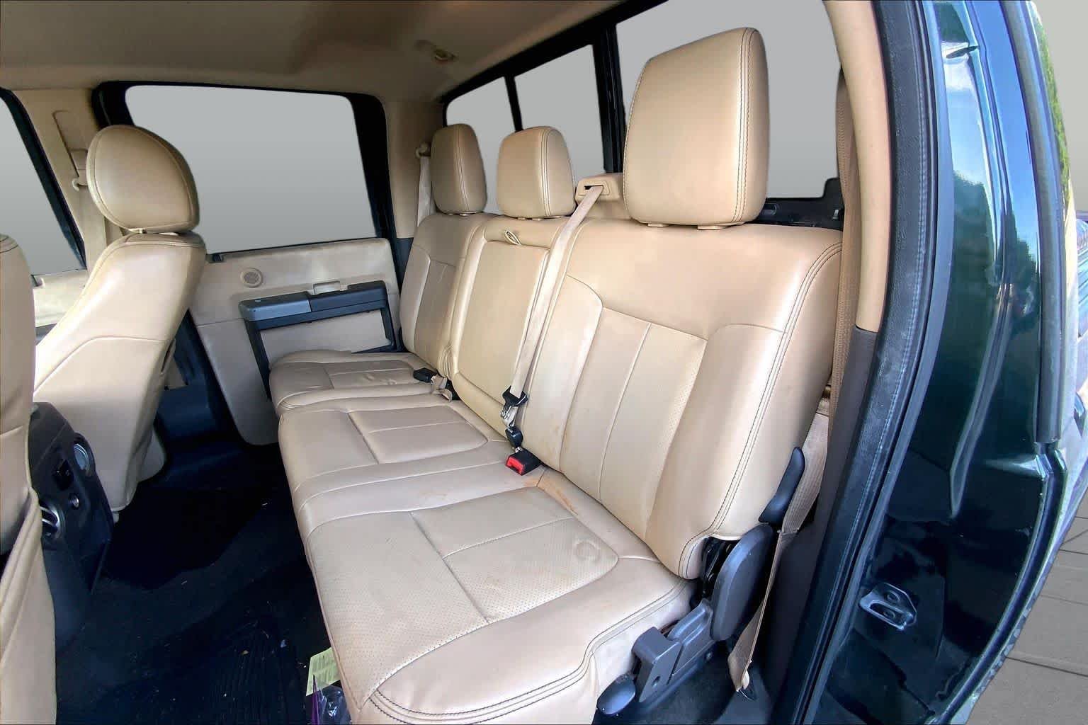 Used 2013 Green Gem Metallic Ford Lariat image 19