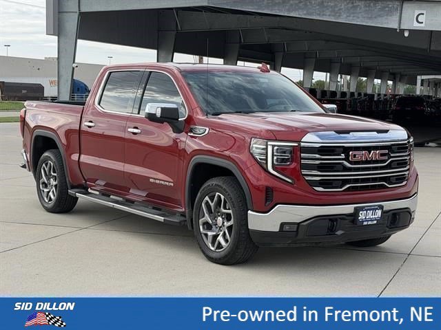 Used 2023 Volcanic Red Tintcoat GMC SLT image 2