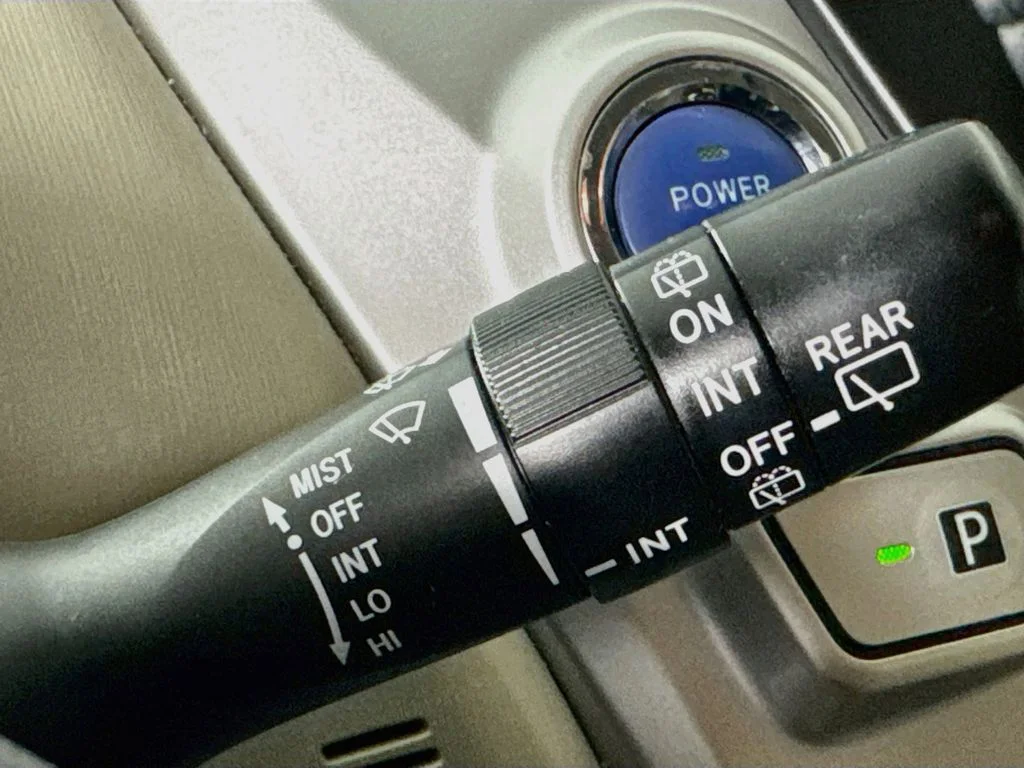 Used 2013 Blue Toyota Five image 14