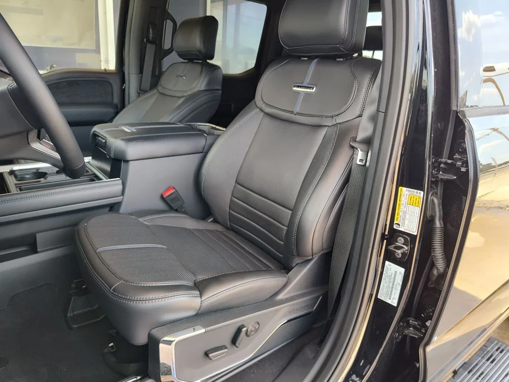 2026 Ford F-250 Super Duty Platinum - Photo 7