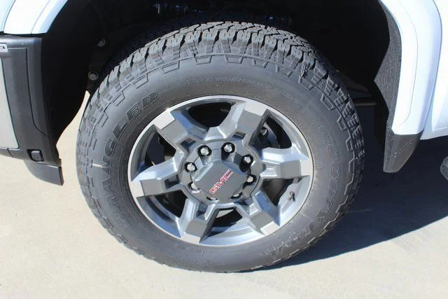 New 2026 White GMC SLT image 7