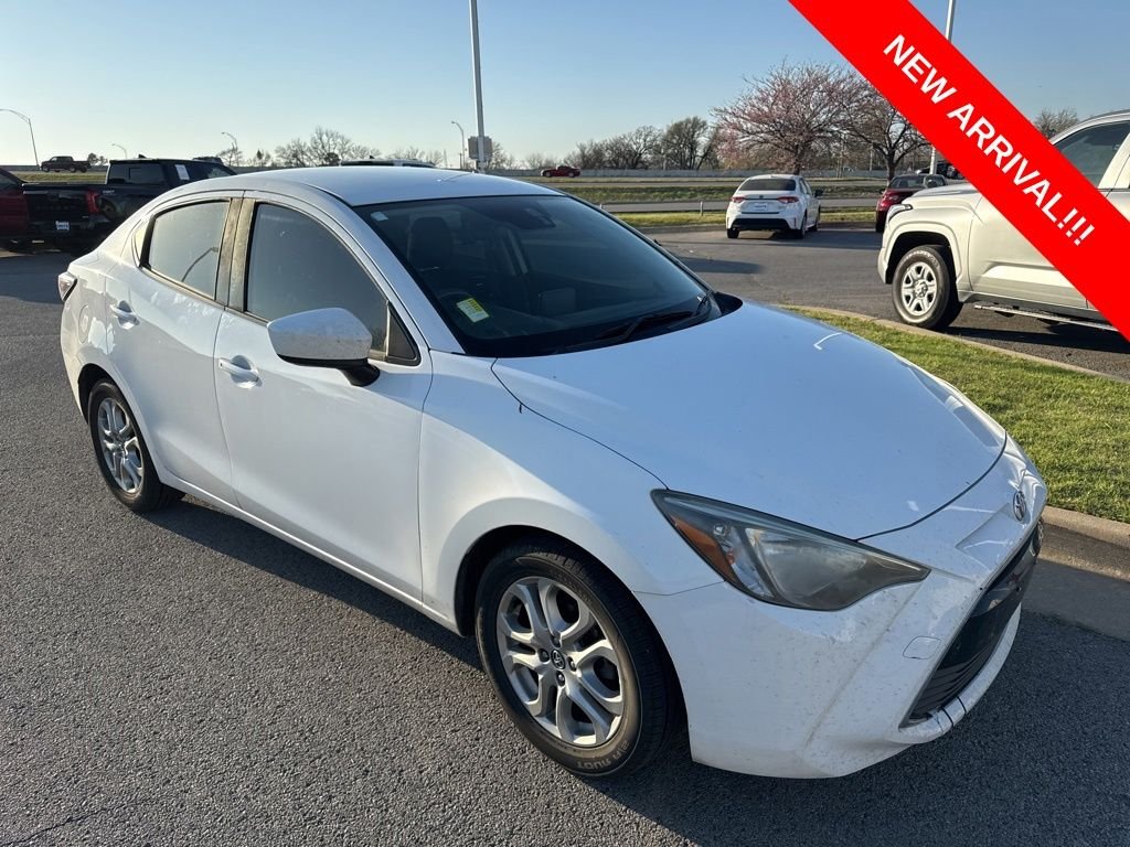 2017 Toyota Yaris iA Base