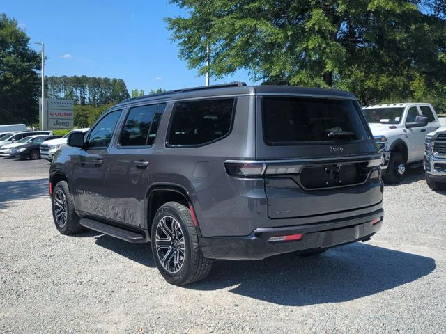 New 2026 Baltic-Gray Metallic Clear-Coat Exterior Paint Jeep  image 3