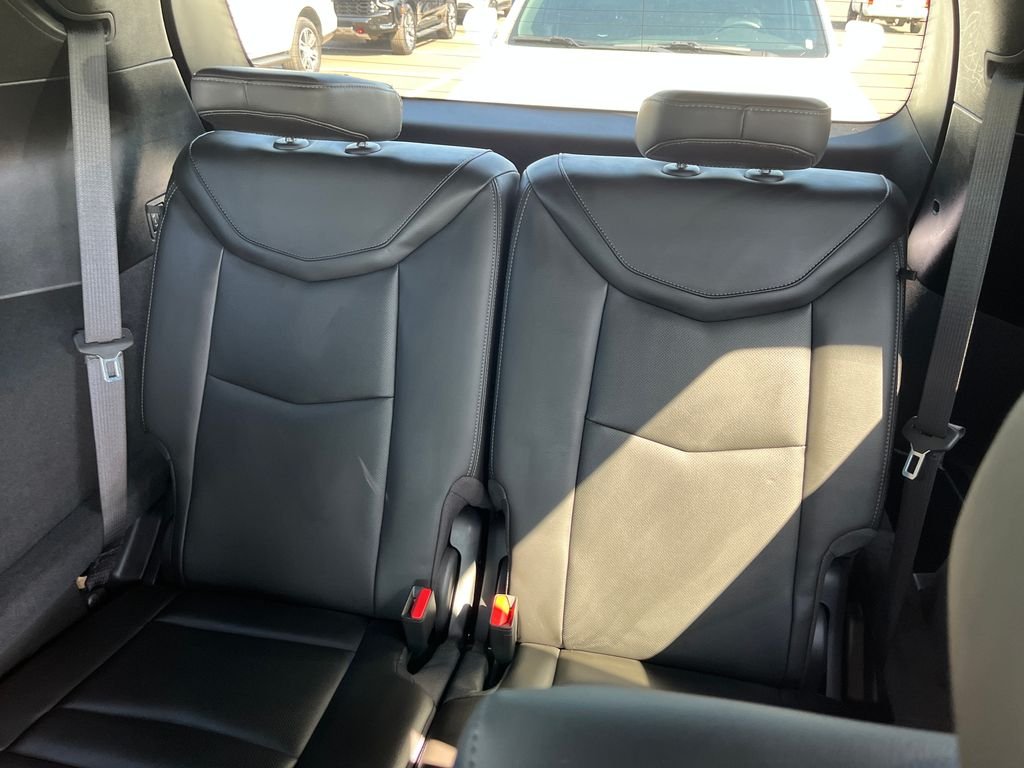 Used 2024 Silver Cadillac Premium Luxury image 13