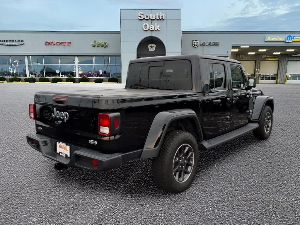 Certified Used 2020 Black Jeep Overland image 3