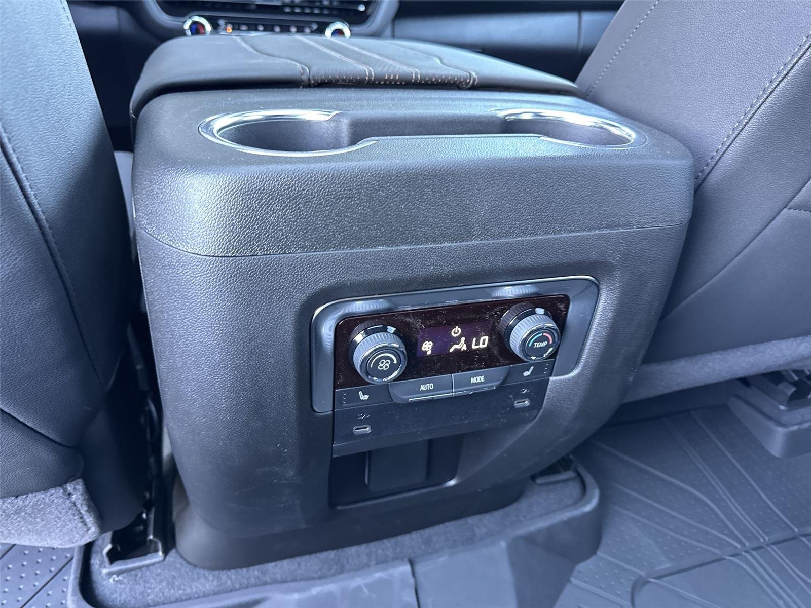 New 2026 Sterling Gray Metallic Chevrolet High Country image 26